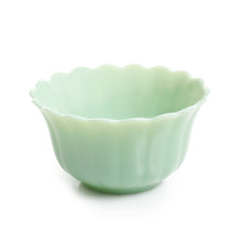 Load image into Gallery viewer, Timeless Beauty 3-Piece Dinnerware Set, Jade
