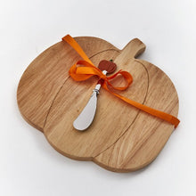 Load image into Gallery viewer, Pumpkin Shaped Cheeseboard with Spreader - Autumn Kitchen Accent
